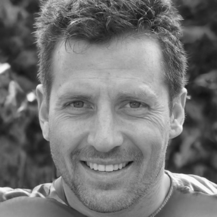 Dr. Marcus Hoffmann, Senior Trading-Stratege